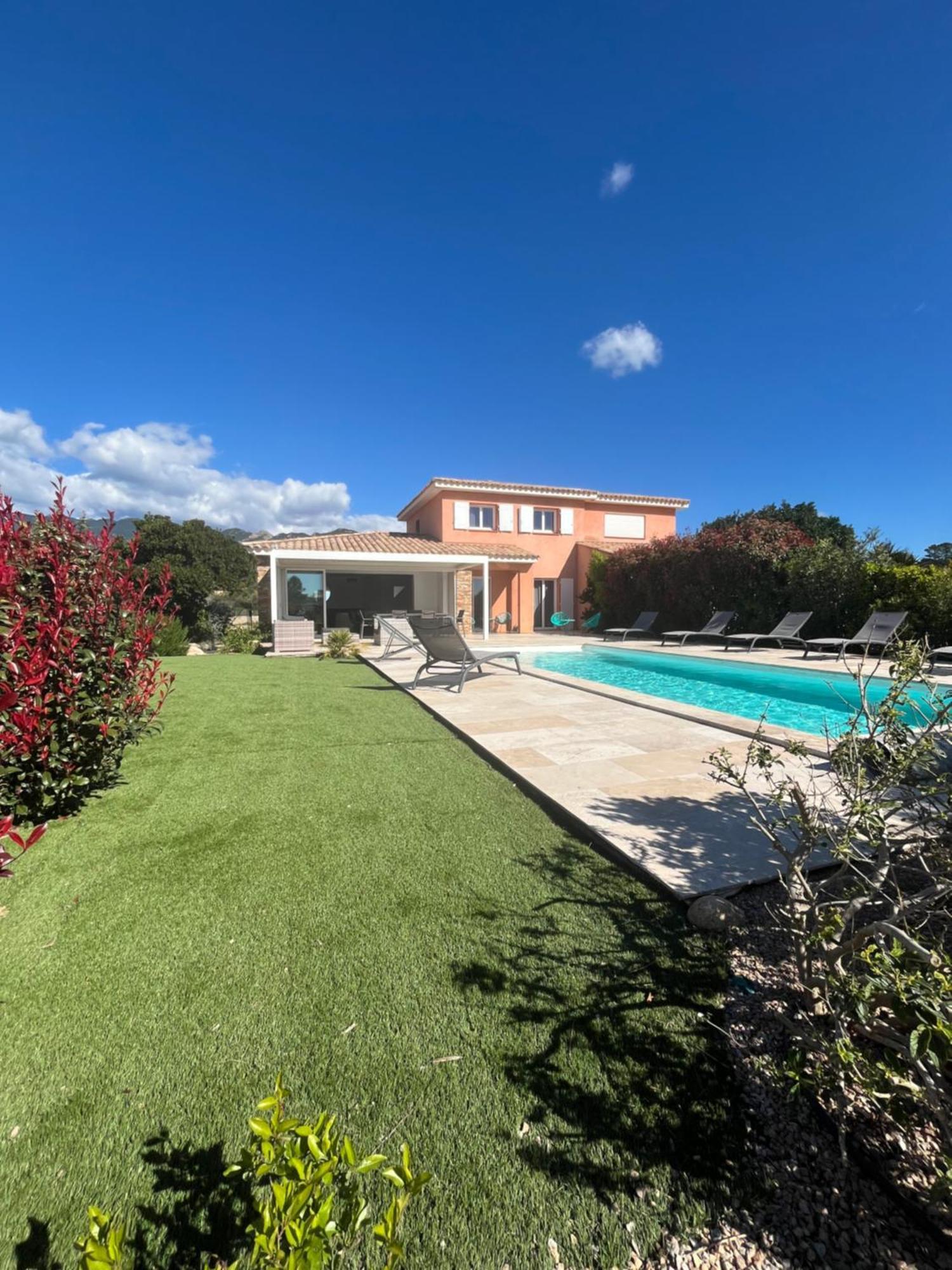Villa Chez Geraldine Piscine Chauffee, Proche Plage Et Riviere Леччи Екстериор снимка
